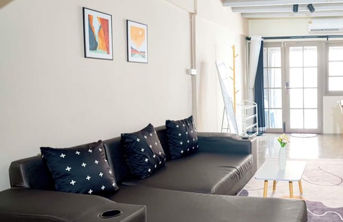 Khlong Ton Sai Maison | Whole Loft House ICONSIAM-Direct in authentic street food hotspot-24/7 check-in!