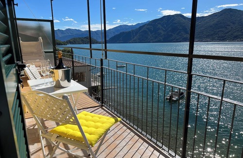 Colonno Appartement | Lake Loft Colonno, Colonno, Italy