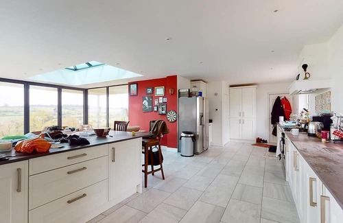 Sherborne Maison | ~Stunning secluded detached house in 2 acres within 5 min drive of Sherborne