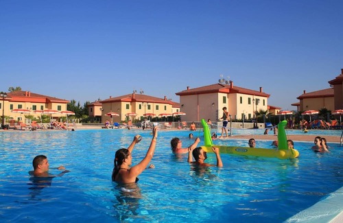 Rossano Maison | Villa with large garden in the Village Residence Aphrodite