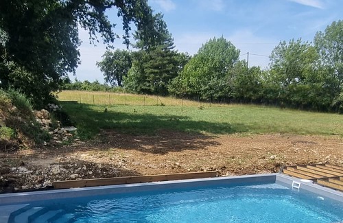 Lauraet Maison | Maison en pleine nature avec piscine privée et jacuzzi intérieur