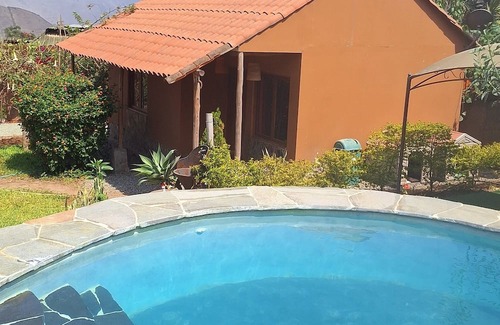 Pachacamac Maison | Charming 2-bedroom bungalow in nice Pachacamac, Lima with WiFi