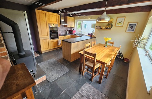 Pentre Berw Maison | Secluded Family Home in Central Anglesey