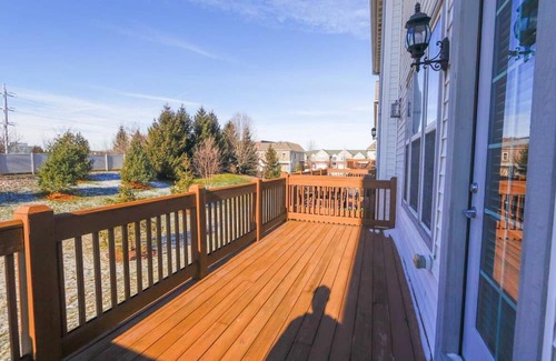 Woodmere Maison | Charming 3-bedroom house in delightful Pepper Pike with WiFi, High End FINISHES