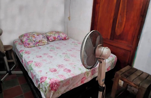 San Juan del Sur Cabine | Old style 8 rooms lodge with BIG common areas in the famous fishing Village SJDS