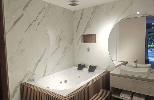 Itagui Appartement | Luxury Lite Suite.