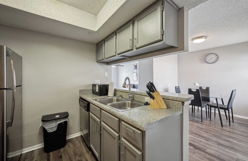 Bedford Appartement | 3001 Crystal Springs 723 I Spacious 2 Bed 2 Bath