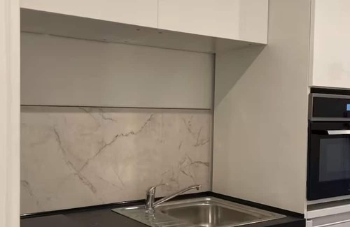 Villeneuve-le-Roi Appartement | Aéroport Orly , parking gratuit , duplex indépendant dans maison