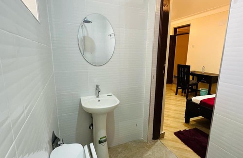 Busia Maison | 9-room hotel in phenomenal Busia with WiFi