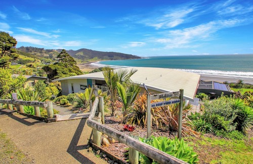 Ahipara Appartement | Mokorau Apartments Apartment 2 Spacious, clean