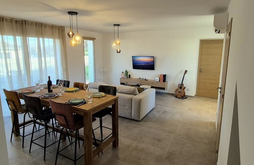 Prunelli-di-Fiumorbo Maison | Maison neuve 2024 avec jardin.