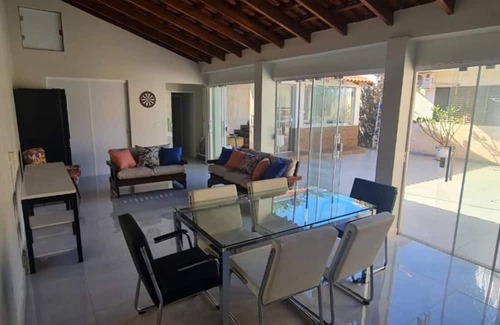 Maringa Maison | Comfortable house in Maringá.