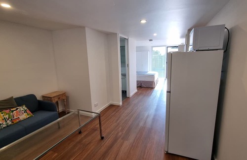 Surrey Downs Appartement | Footy Favourite - Gather Round Perfection