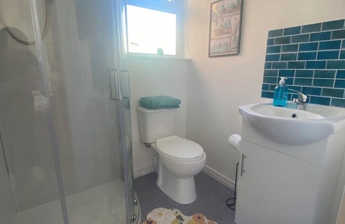 Londonderry Appartement | Cosy Irish Cabin studio in fabulous Derry with WiFi & Private Bathroom