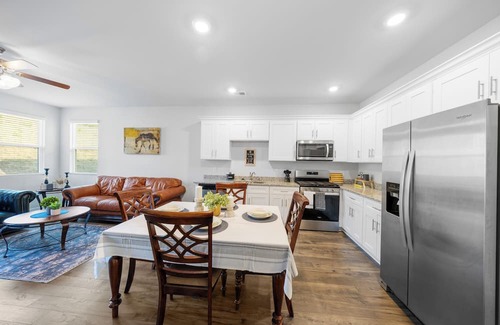Graniteville Maison | Near I-20, located within walking distance of Starbucks, Arby's, and many others