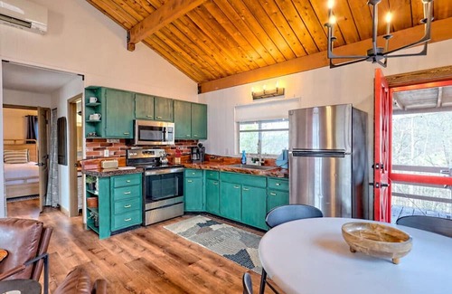 Franklin Cabine | Chaco's Chalet Cabin