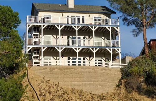 Oak Shores Maison | Lighthouse Views