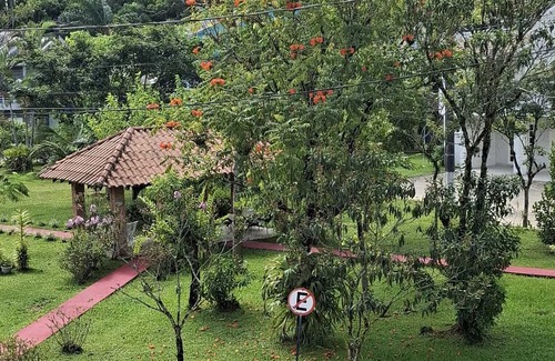 Varzea do Ranchinho Copropriété | Aluga-se- 1 quarto, 1 ban, .cozinha compartilhada,1 garagem p/ casal ou mulher.