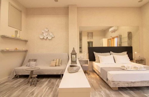 Tourloti Appartement | The Mountain House| Authentic Cretan Hideaway| Breathtaking & Nature Views