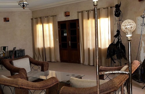 Toubab Dialao Villa | Bienvenue à la Villa ARTCANES 🌊 un cadre paisible entre mer et nature