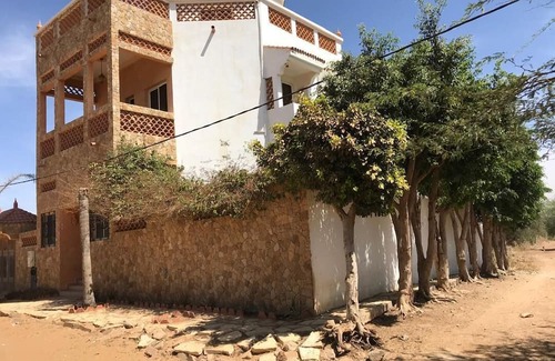 Toubab Dialao Villa | Bienvenue à la Villa ARTCANES 🌊 un cadre paisible entre mer et nature