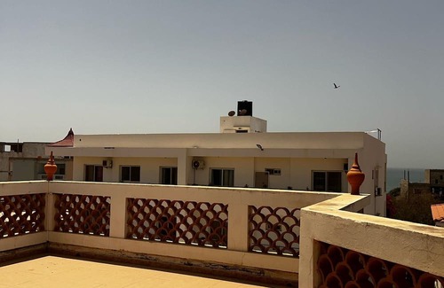 Toubab Dialao Villa | Bienvenue à la Villa ARTCANES 🌊 un cadre paisible entre mer et nature