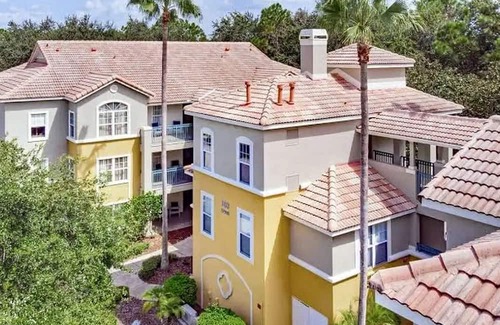 West Kissimmee Cabine | Cozy cabin in cool Clermont with WiFi, AC