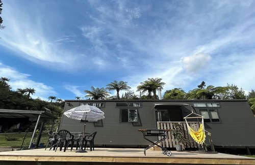 Omanawa Maison | Tiny Home Bush Escape - Omanawa