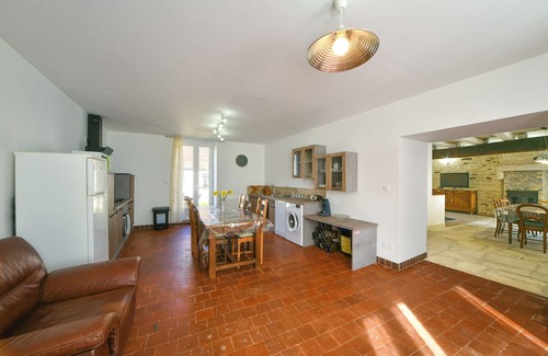 Saint-Symphorien Maison | Gîte spacieux tout confort à la campagne Sud Berry