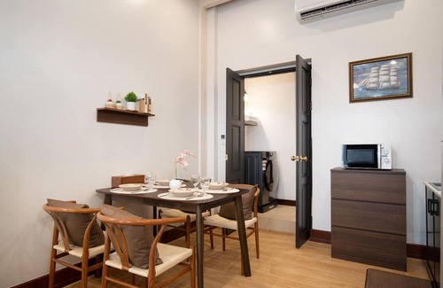 Chakkrawat Maison | 4 BR Home In Chinatown - 5 Min MRT - Nivas Wanit