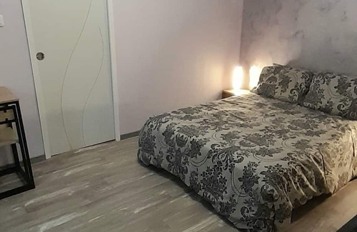 Saint-Barbant Lit Et Petit-Déjeuner | Charming 1-bedroom bed & breakfast in lovely Val-d'Oire-et-Gartempe with WiFi