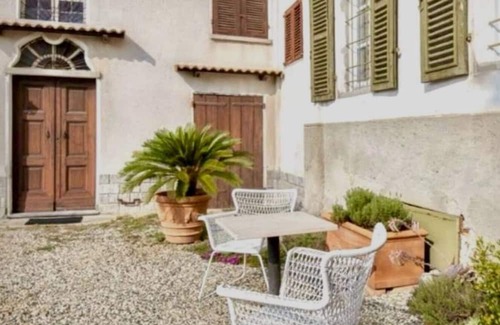 Villadeati Maison | Romantic country estate in Piedmont near Turin/Milan like something out of a Hollywood movie