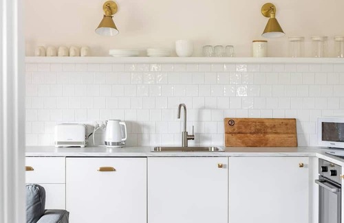 Richmond Lowlands Maison | Cute Apartment Accomodation on Prestige Polo Property on Outskirts of Village