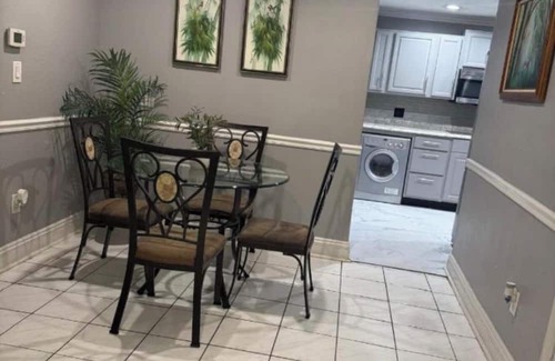 Margate Appartement | 1-bedroom apartment in welcoming Margate our charming private suite apartment