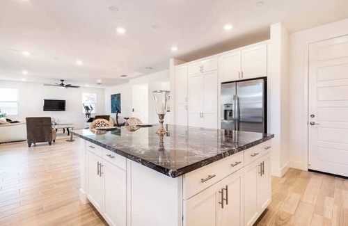 Woodland Maison | Private Cheery Suite br4–private bathroom