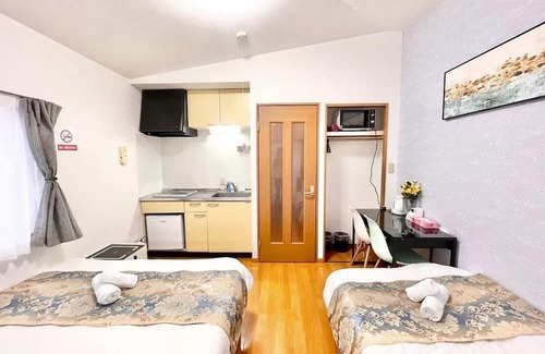Hyakunincho Appartement | Takadanobaba 301, centrally located in Shinjuku-ku.