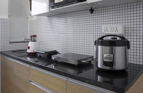 Malad East Appartement | 1 BHK - Snazzy Apartment - Higher Floor