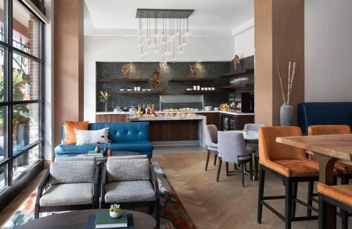 Downtown Maison | Discover our ideally located Redmond, WA