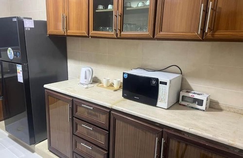 Amman Appartement | Spacious 3-bedroom apartment with AC, WiFi in welcoming Amman