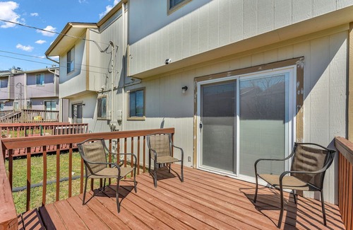 Southwest Topeka Maison | Spacious townhome - 2-bedrooms with King Beds in quite cul-de-sac - sleeps 6