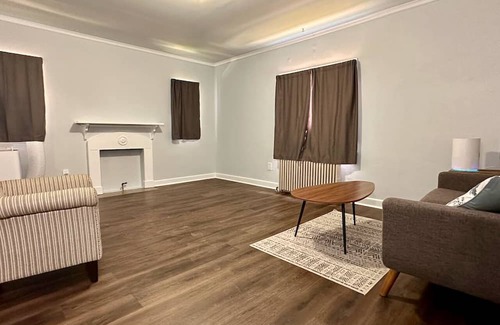 Mount Vernon Appartement | Amazing Downtown Location! Quiet & Spacious!