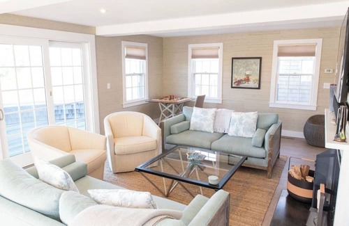 Nantucket Maison | Luxurious 7-bedroom house with stunning views and infinity pool