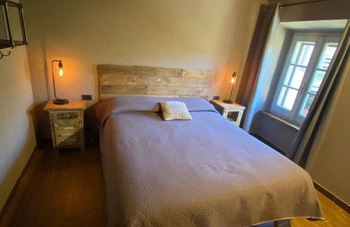 Pontremoli Autre | Charming 4-bedroom farmhouse in enchanting Tuscany close to mountains and sea.