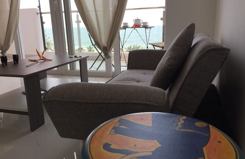 Mount Lavinia Appartement | Wake up to panoramic ocean views from almost every room.
