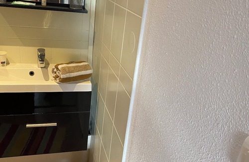 Malzeville Appartement | Nancy,Superbe studio climatisé à 3 mn de la place Stanislas,WIFI,cuisine équipée