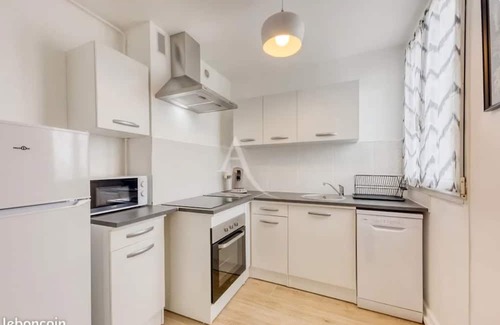Thiais Appartement | Urban Paradise - Orly 5 min and Paris 10 min away