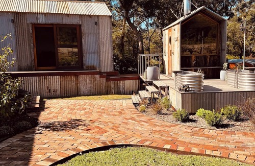 Bobs Farm Cabine | Sally The Skywatcher at B Farm
