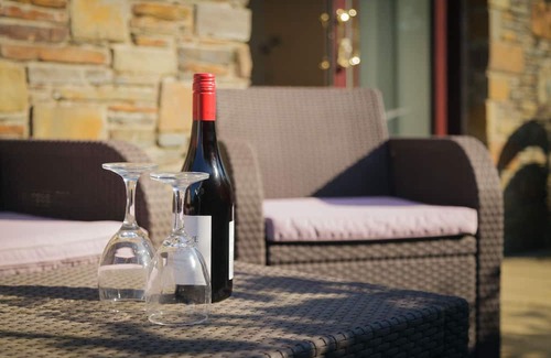 Foxdale Cottage | Kerrowdhoo Farmhouse - a holiday cottage that sleeps 3 guests in 2 bedrooms