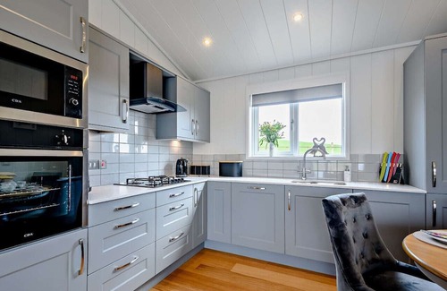 Sandyhills Maison | Rowan Lodge At Bengairn