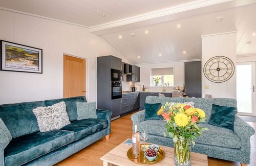 Sandyhills Maison | Hazel Lodge At Bengairn